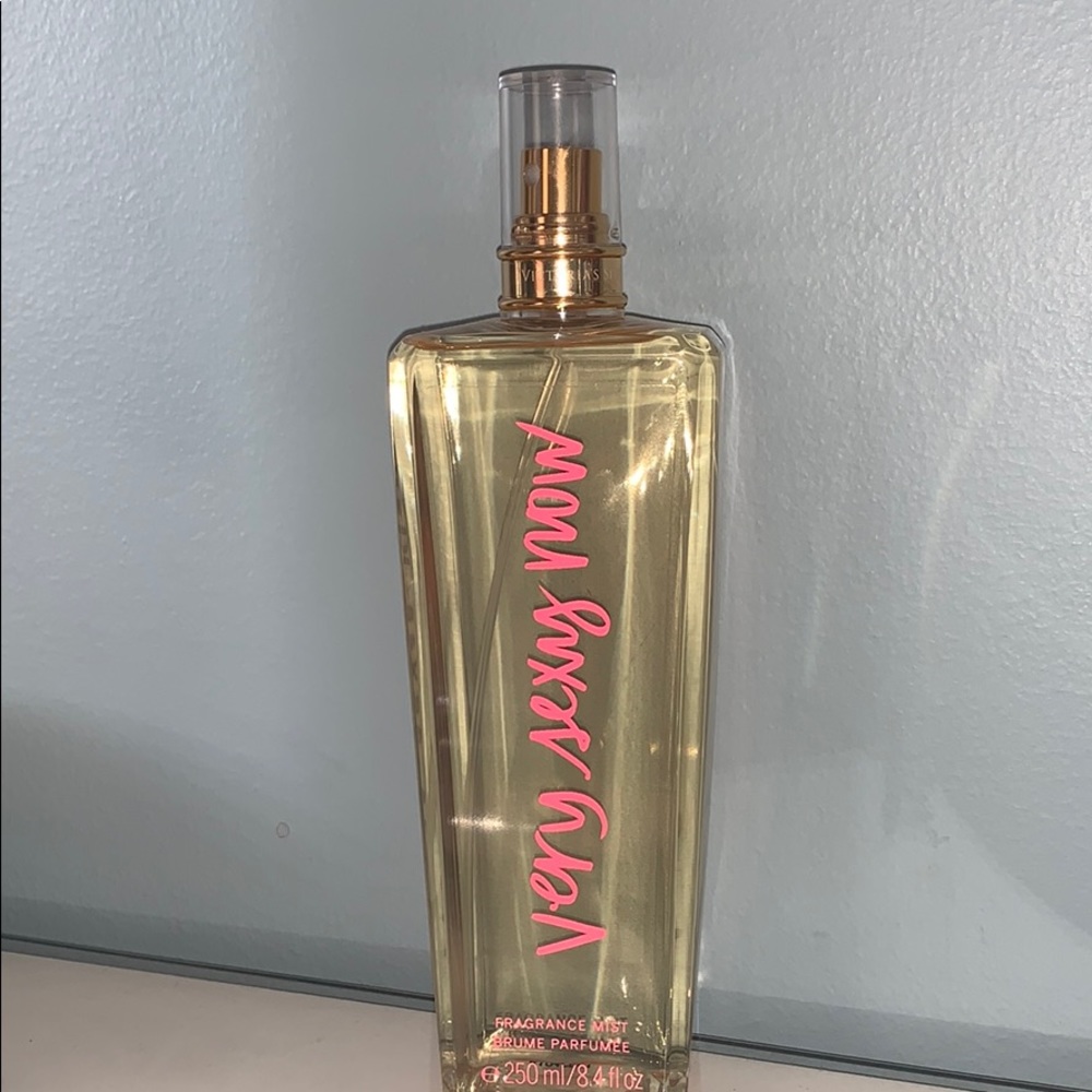 victoria’s secret very sexy now